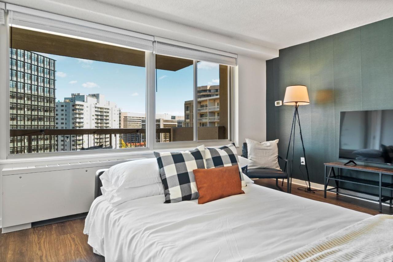 Urbandelight Crystal Mins To Dc Free Parking Apartment Arlington