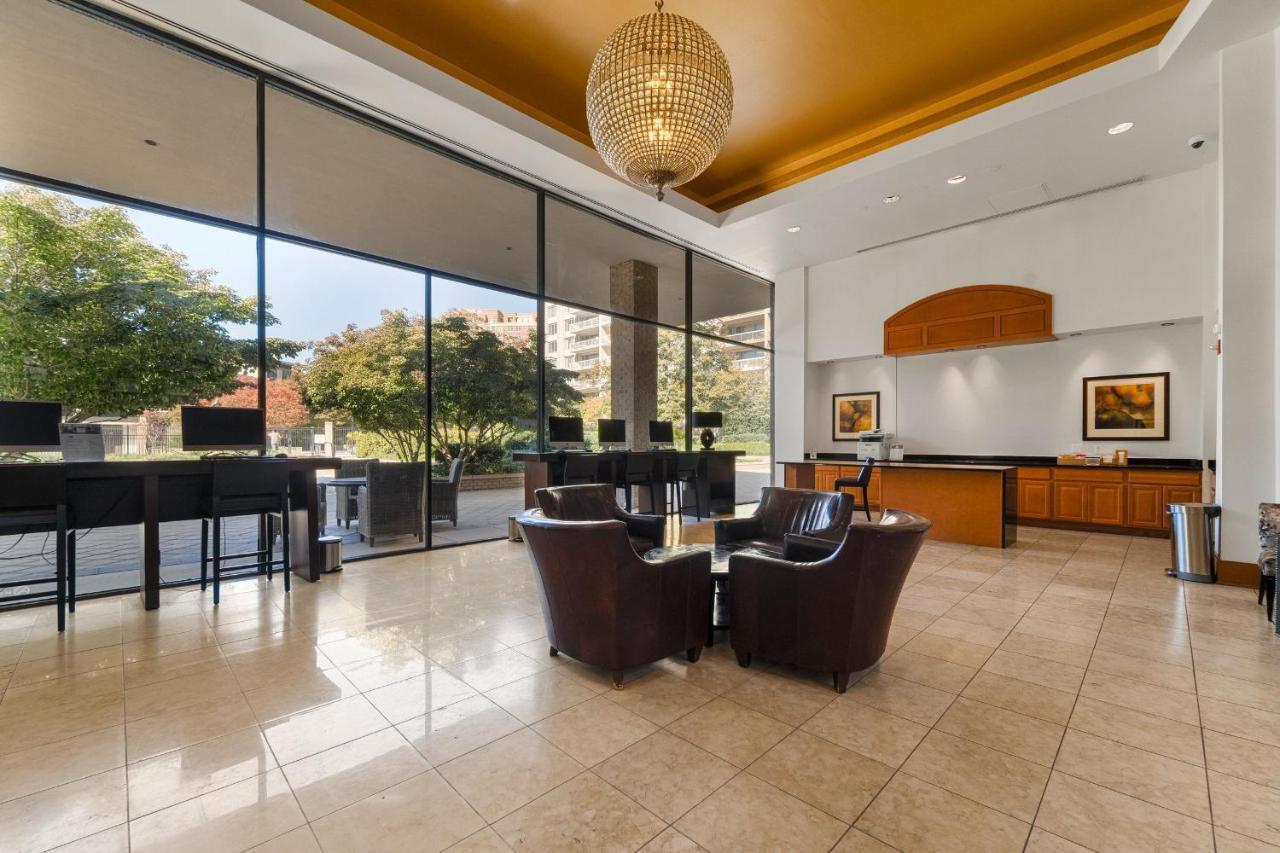 Urbandelight Crystal Mins To Dc Free Parking Apartment *