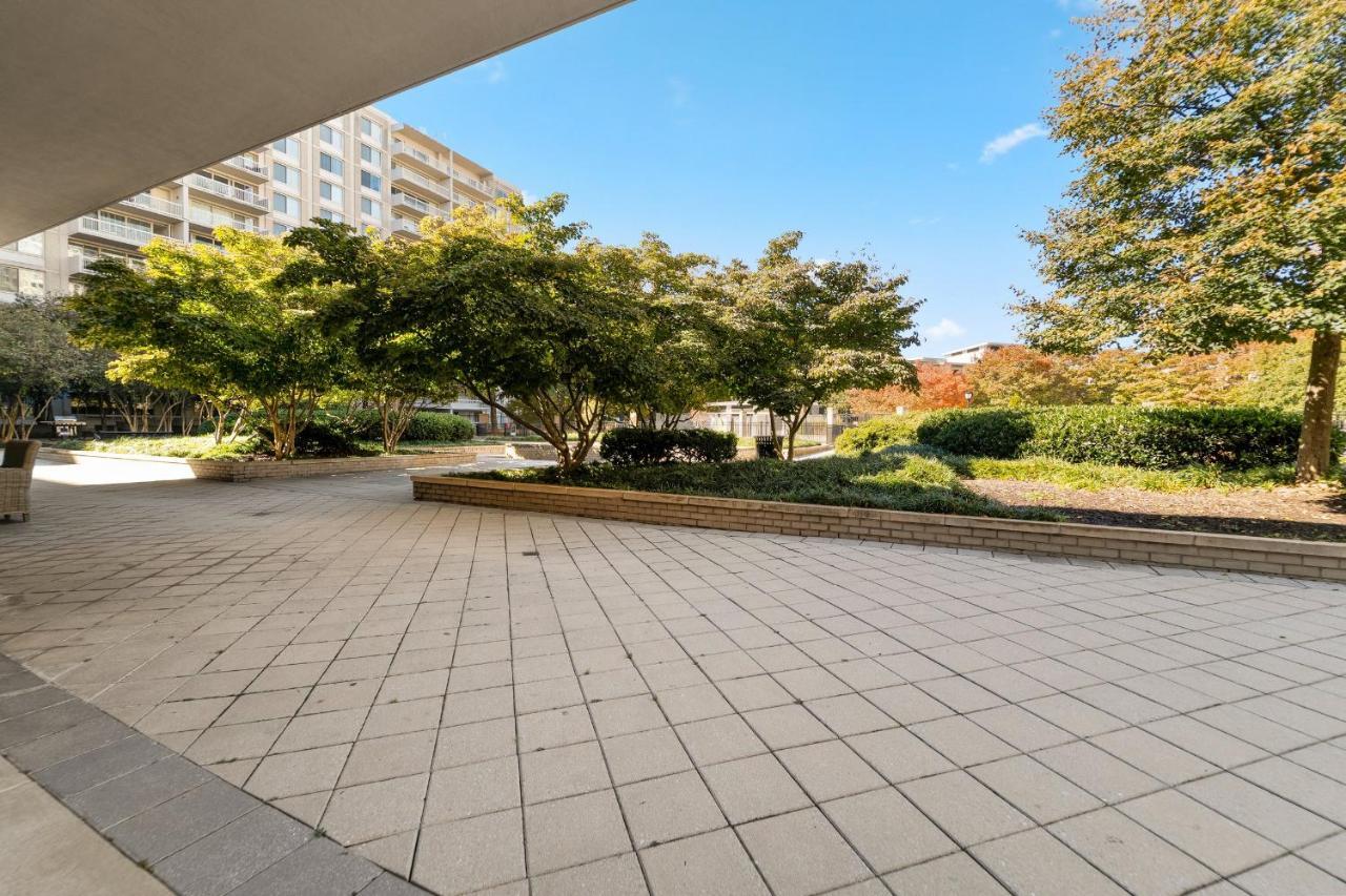 Apartment Urbandelight Crystal Mins To Dc Free Parking Arlington